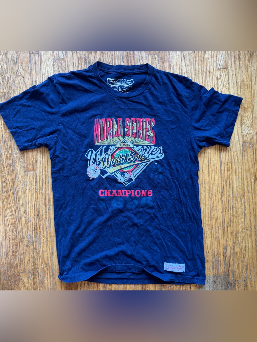 MITCHELL & NESS (World Series Champs)